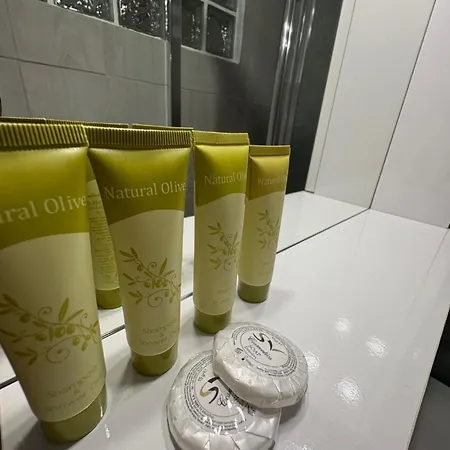 Jordan's 27 * Thessaloniki