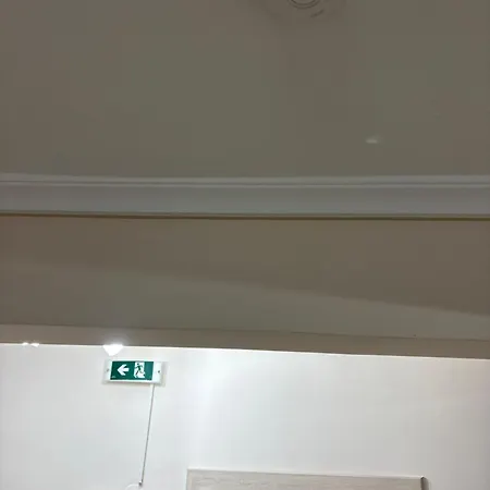 Jordan's 27 Apartment